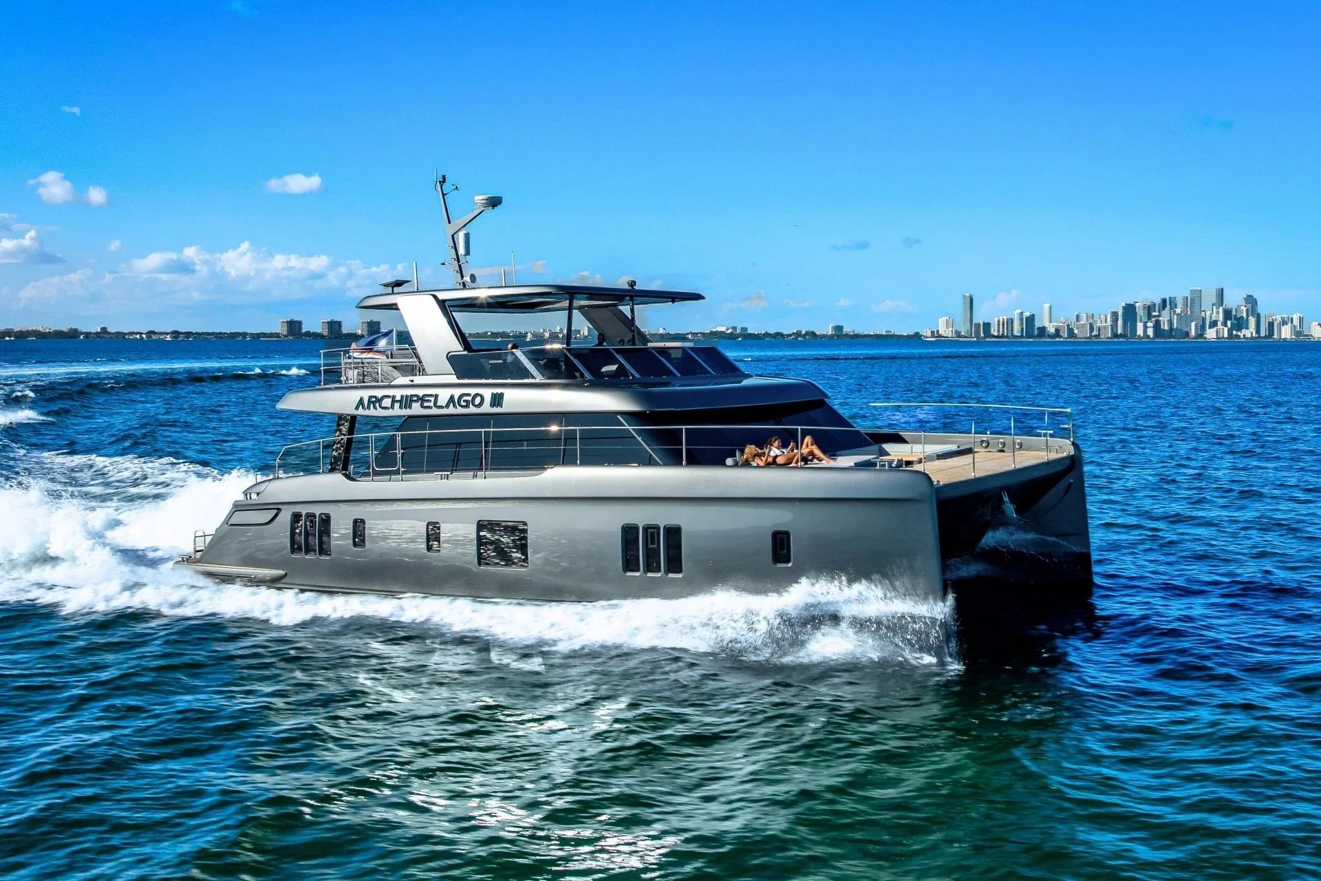 Warrior Flybridge 78